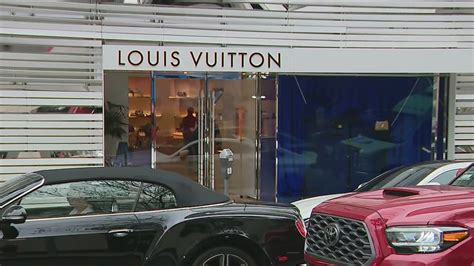 robbing louis vuitton|Louis Vuitton robbery.